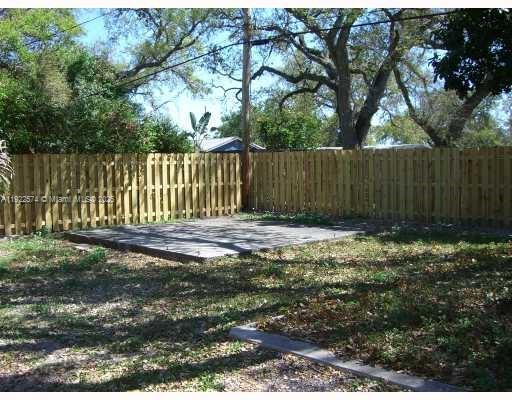 Hollywood, Florida 33021