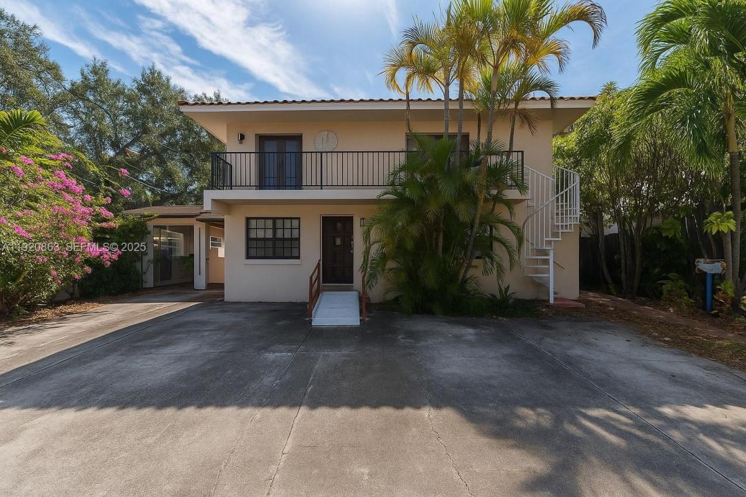 2740 SW 23rd St, Miami, Florida 33145, Amerika Birleşik Devletleri