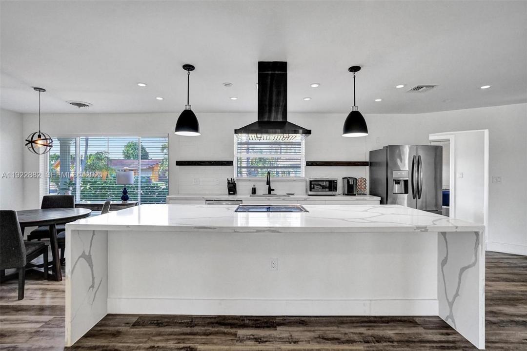 2106 NE 16th Ave, Wilton Manors, Florida 33305, Amerika Birleşik Devletleri