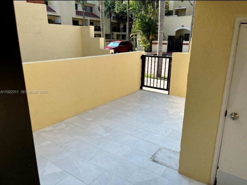 13058 SW 88th Ln A101, Miami, Florida 33186