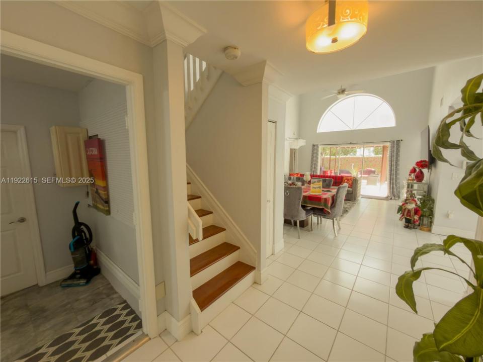 5460 NW 49th Ave, Coconut Creek, Florida 33073