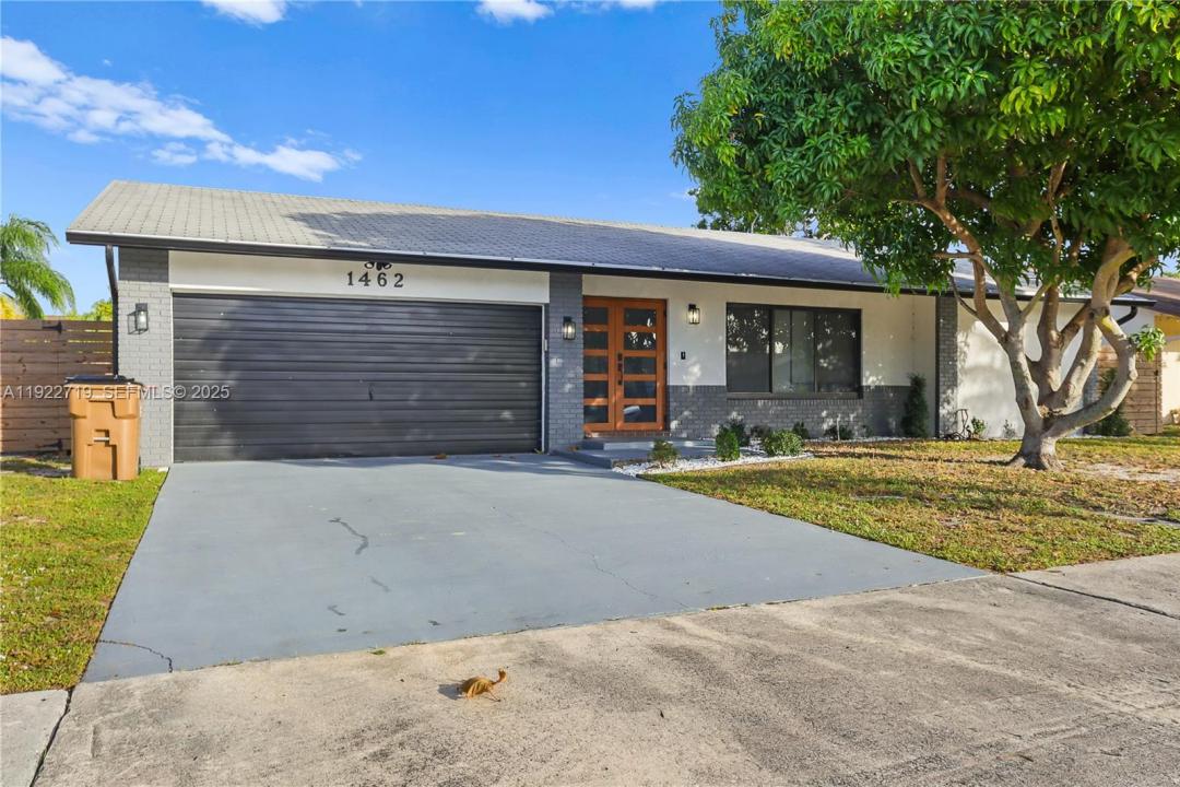 1462 SW 25th Ave, Deerfield Beach, Florida 33442