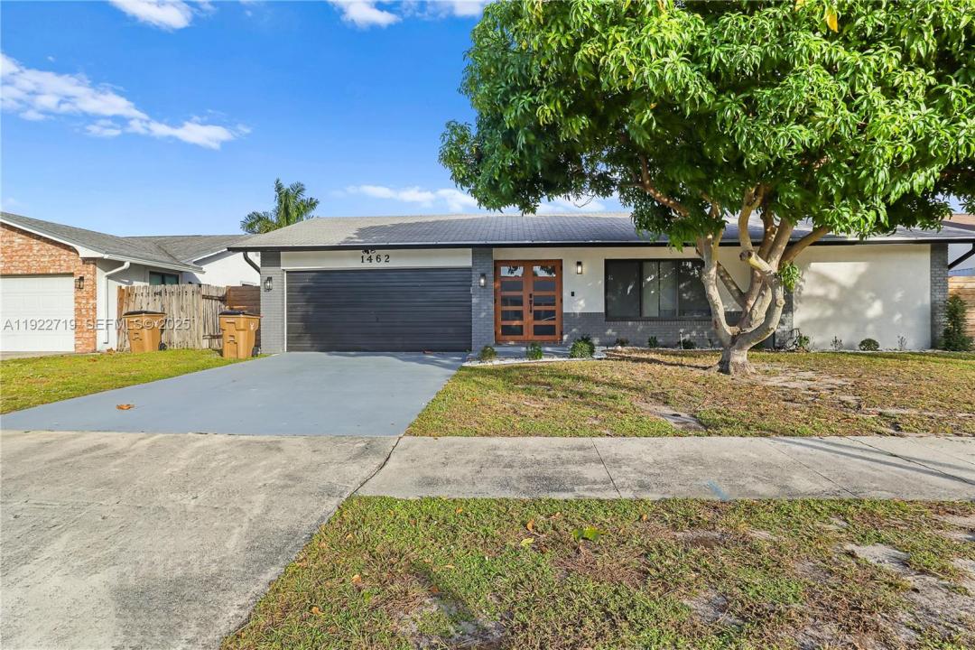 1462 SW 25th Ave, Deerfield Beach, Florida 33442