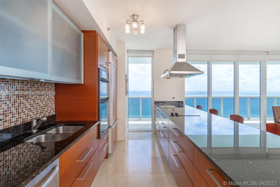 1830 S Ocean Dr 3002, Hallandale Beach, Florida 33009