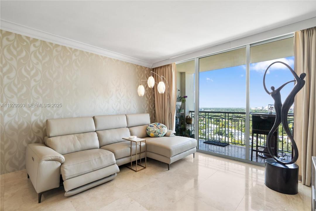 3350 SW 27 AV 1706, Coconut Grove, فلوريدا 33133, الولايات المتحدة