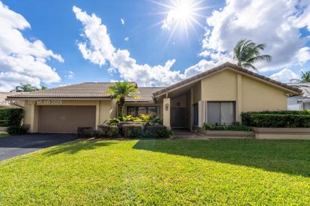 9272 NW 18th St, Plantation, Florida 33322, USA