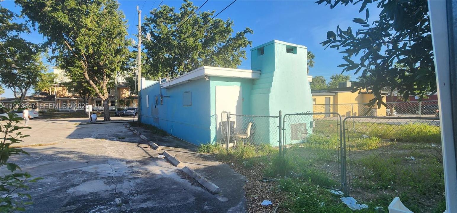 1865 N Tamarind Ave, West Palm Beach, 佛羅里達州 33407, 美國
