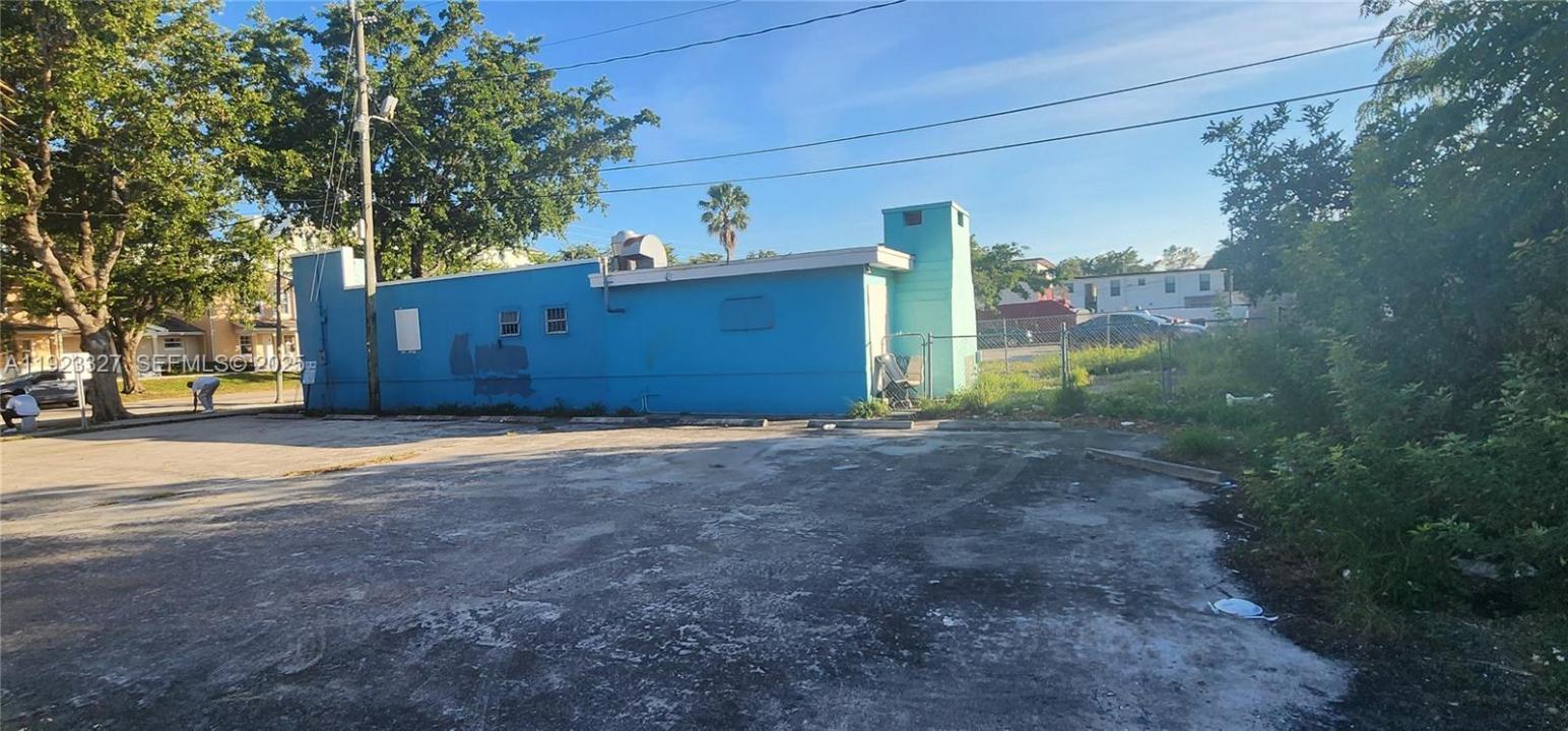 1865 N Tamarind Ave, West Palm Beach, 佛羅里達州 33407, 美國
