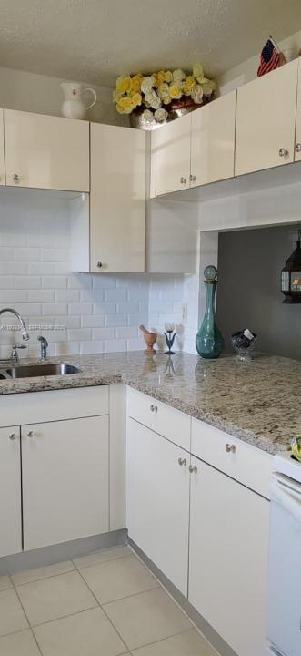 351 Cambridge Rd 107, Hollywood, פלורידה 33024, ארצות הברית של אמריקה 