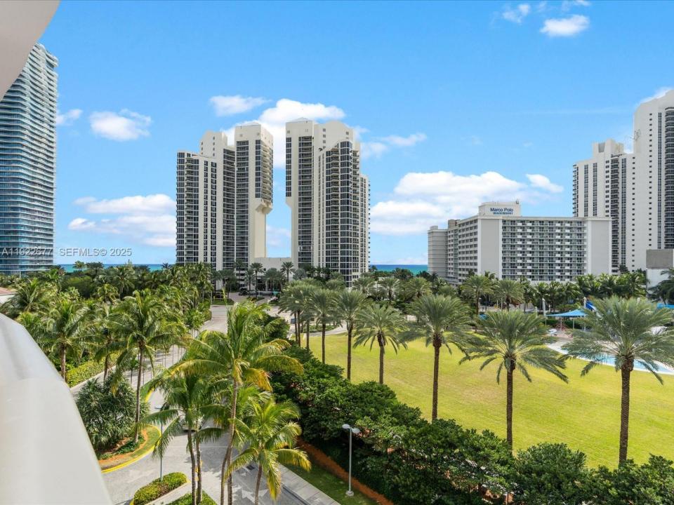19370 E Collins Ave 625, Sunny Isles Beach, Floride 33160, États-Unis