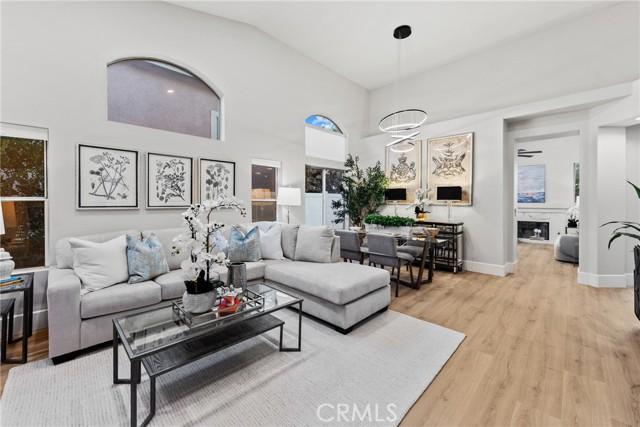 S Firefly, Anaheim Hills, カリフォルニア 92808, アメリカ合衆国