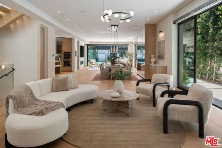 Marguerita Avenue, Santa Monica, California 90402