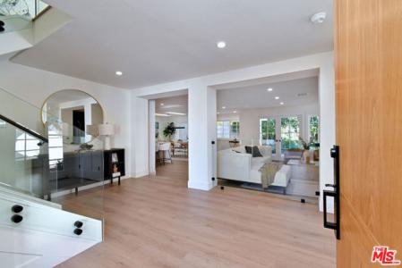 Plum Hollow Circle, Westlake Village, California 91362, Estados Unidos