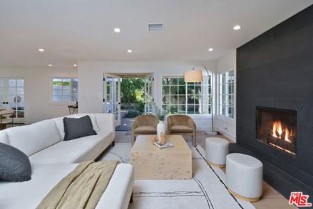 Plum Hollow Circle, Westlake Village, California 91362, Estados Unidos