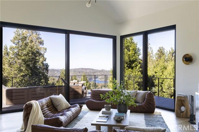 S Cumberland, Lake Arrowhead, Kalifornia 92352, USA