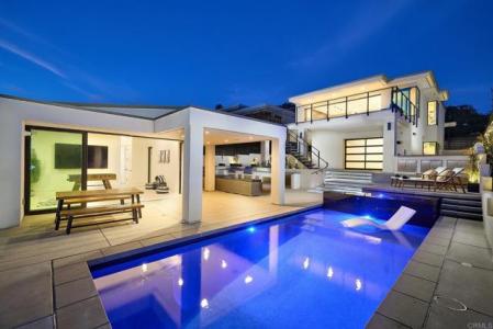 N Granados Avenue, Solana Beach, קליפורניה 92075, ארצות הברית של אמריקה