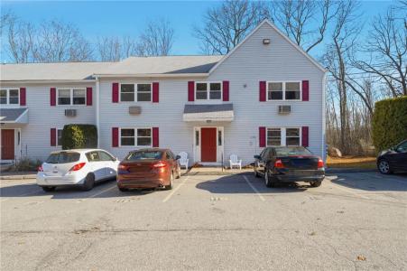 11 Apache Drive D, Westerly, RI 02891, USA