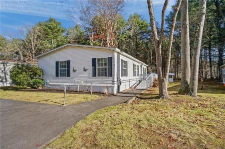 77 Lear Drive, Coventry, RI 02816, USA