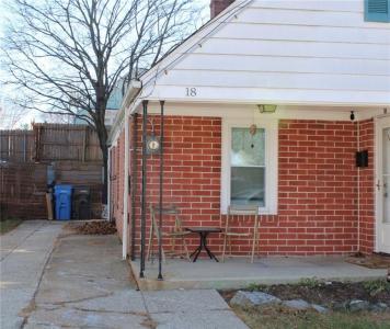 18 Doane Street, Cranston, Rhode Island 02910, États-Unis