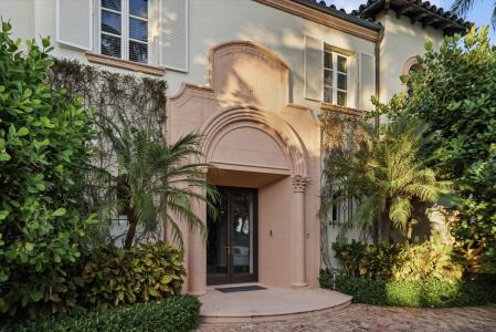 240 N Ocean Boulevard, Palm Beach, Florida 33480