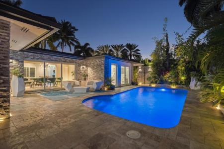 2131 NE 15th Ter, Wilton Manors, Florida 33305