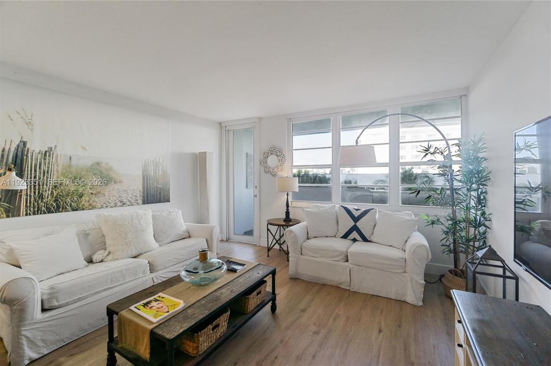 100 Lincoln Rd 410, Miami Beach, Floride 33139, États-Unis