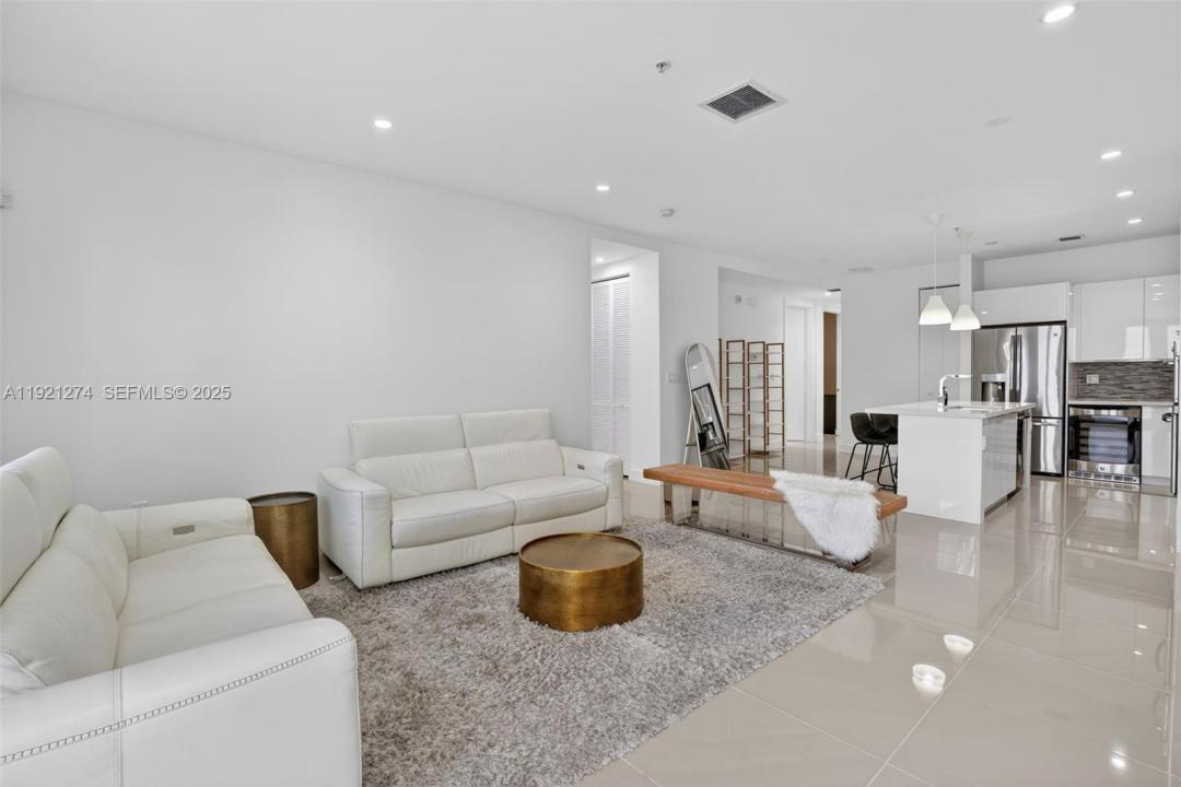 6310 NW 103rd Pl 104, Doral, Florida 33178, Estados Unidos