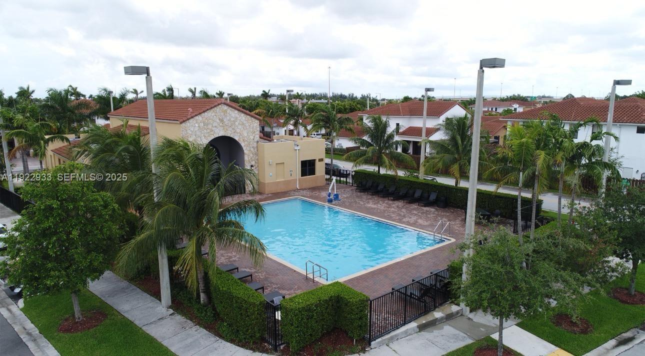 10131 NW 10th St, Miami, فلوريدا 33172, الولايات المتحدة