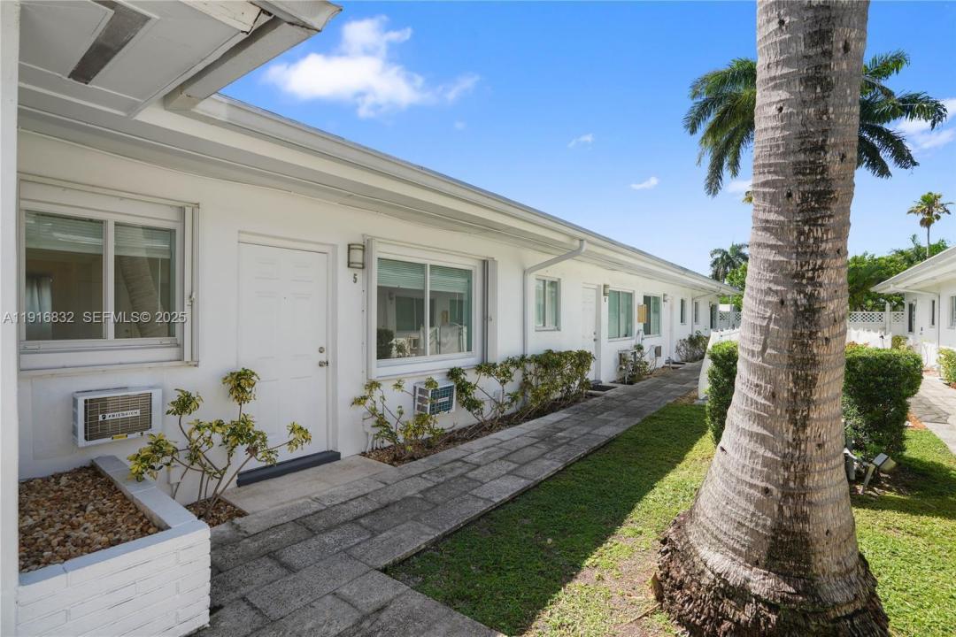 Hallandale Beach, Floride 33009, États-Unis