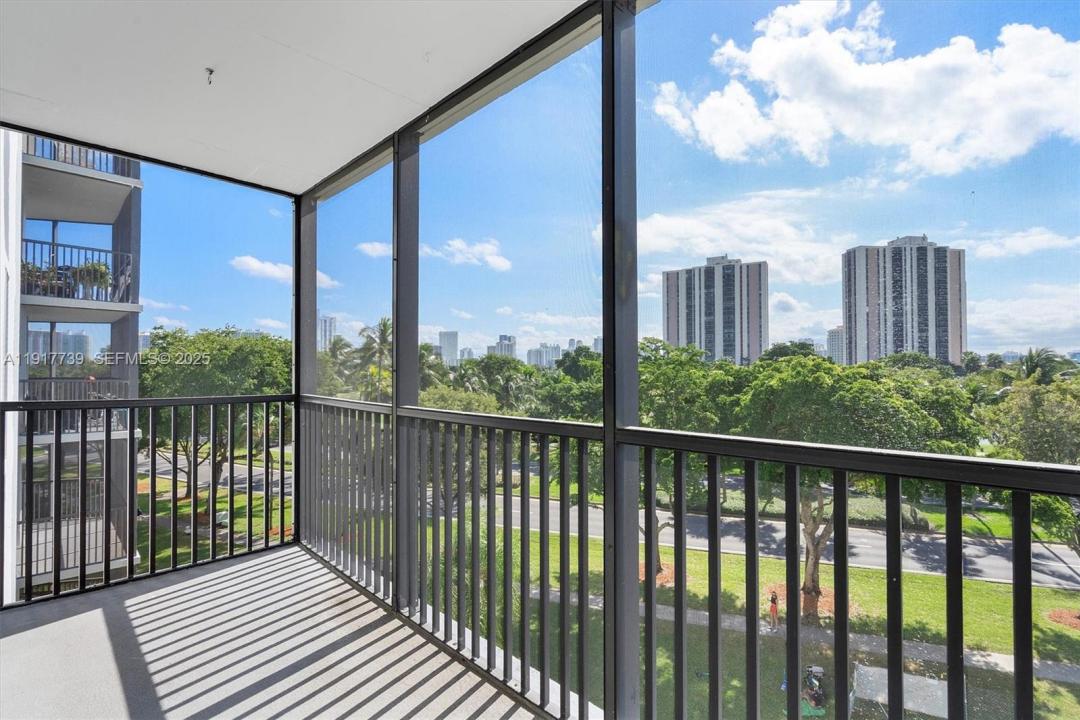 3101 N Country Club Dr 504, Aventura, Florida 33180, Estados Unidos