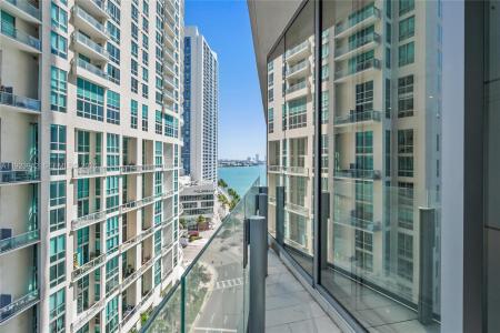 300 Biscayne Boulevard Way 1106E, Miami, Florida 33131, USA