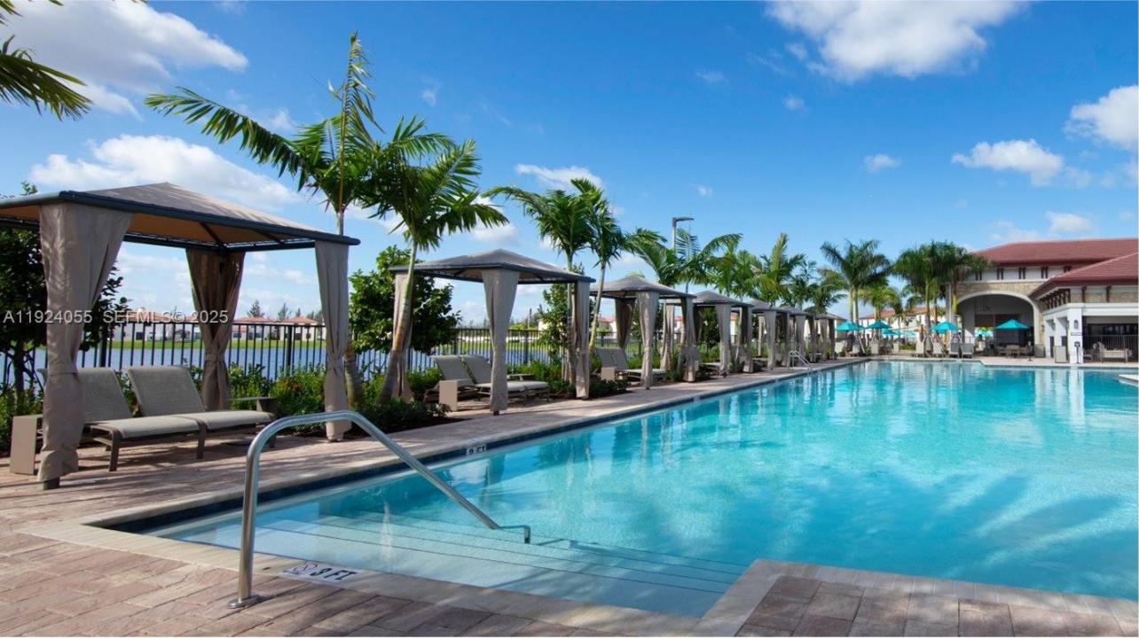 3355 W 106th Ter, Hialeah, فلوريدا 33018, الولايات المتحدة