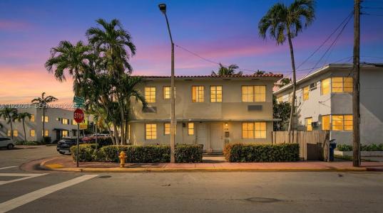 503 75th St 7504, Miami Beach, Florida 33141, USA