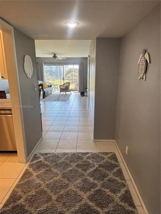 2900 N Palm Aire Dr 409, Pompano Beach, Florida 33069