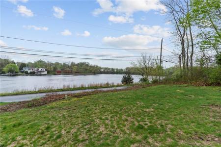 376 Arnolds Neck Drive, Warwick, Massachusetts 02286, États-Unis