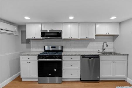 376 Arnolds Neck Drive, Warwick, Massachusetts 02286, États-Unis