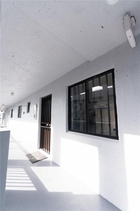 5300 W 21st Ct 311, Hialeah, Floride 33016, États-Unis