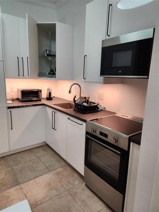 9978 N Belfort Cir 206, Tamarac, Floride 33321, États-Unis