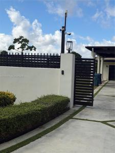 25800 SW 214th Ave, Homestead, Florida 33031