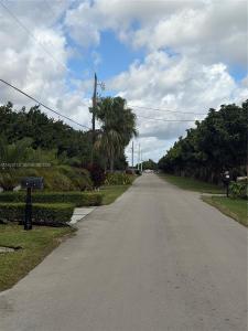 25800 SW 214th Ave, Homestead, Florida 33031