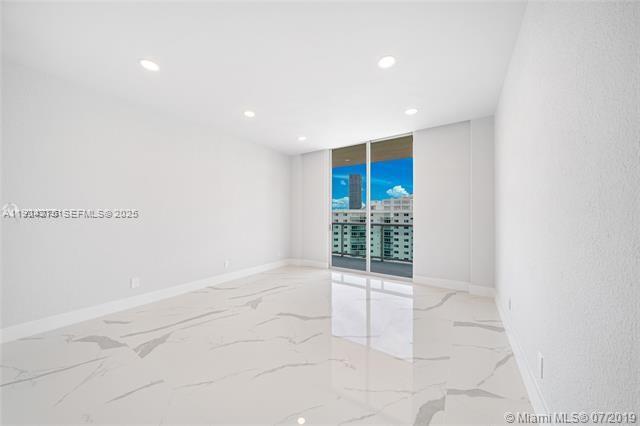 19390 Collins Ave PH-8, Sunny Isles Beach, Флорида 33160, Соединенные Штаты