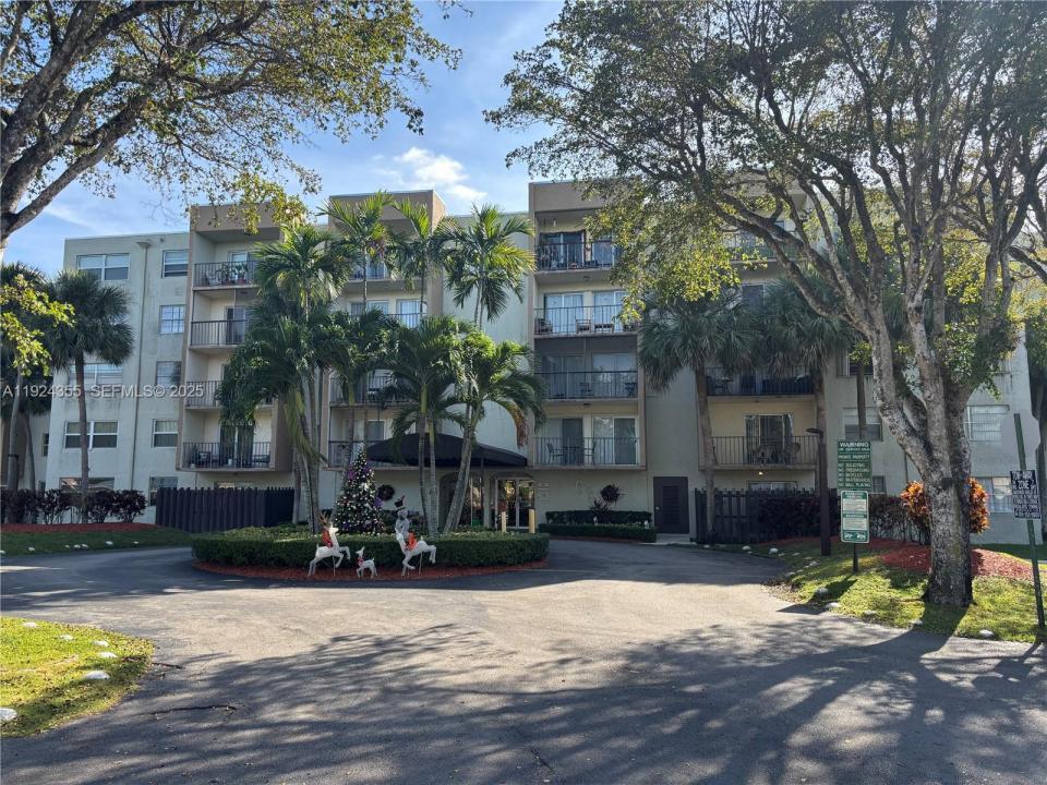 14250 SW 62nd St 520, Miami, Floride 33183, États-Unis