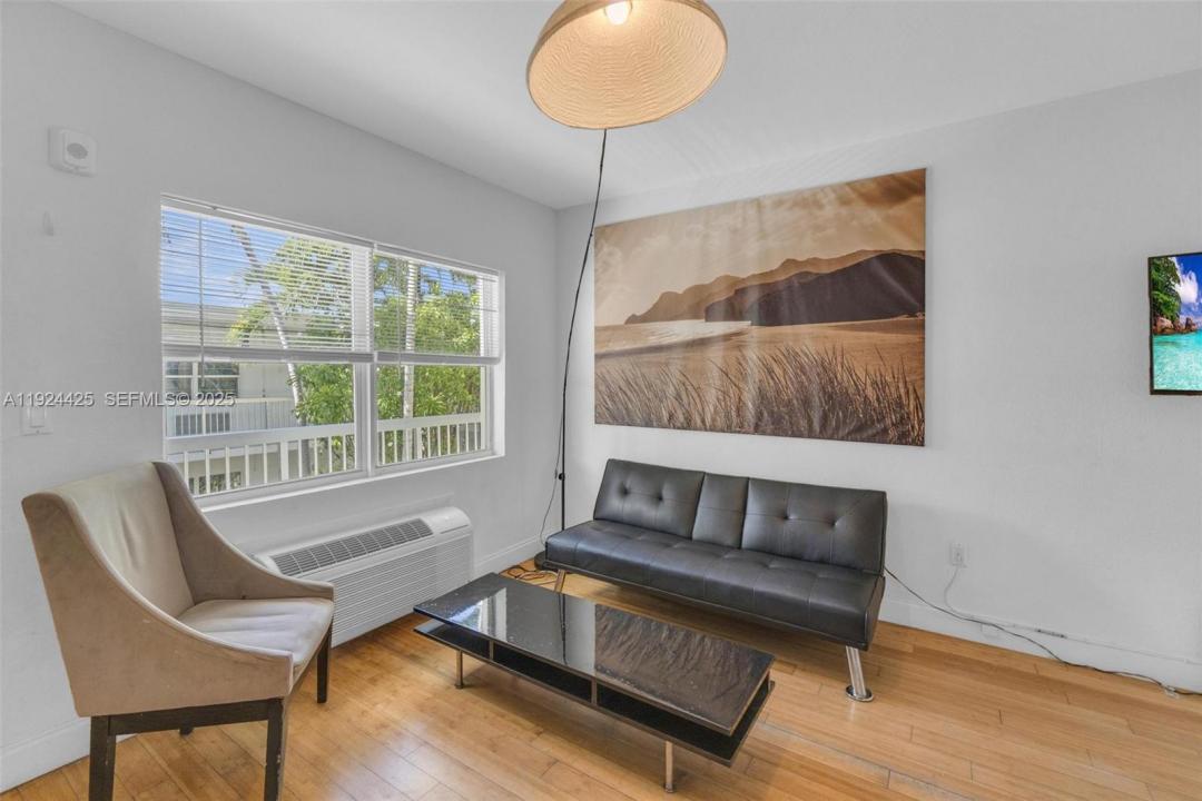 8080 Tatum Waterway Dr 25, Miami Beach, 佛罗里达州 33141, 美国