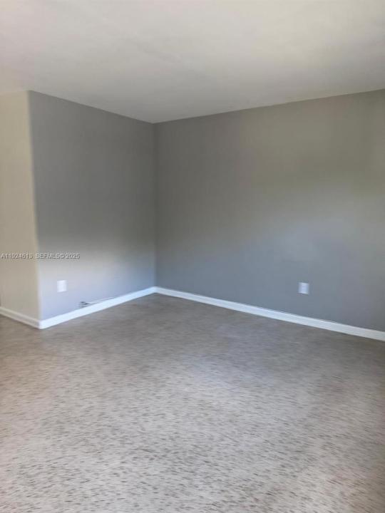 1940 NE 167th St 3, North Miami Beach, 佛罗里达州 33162, 美国