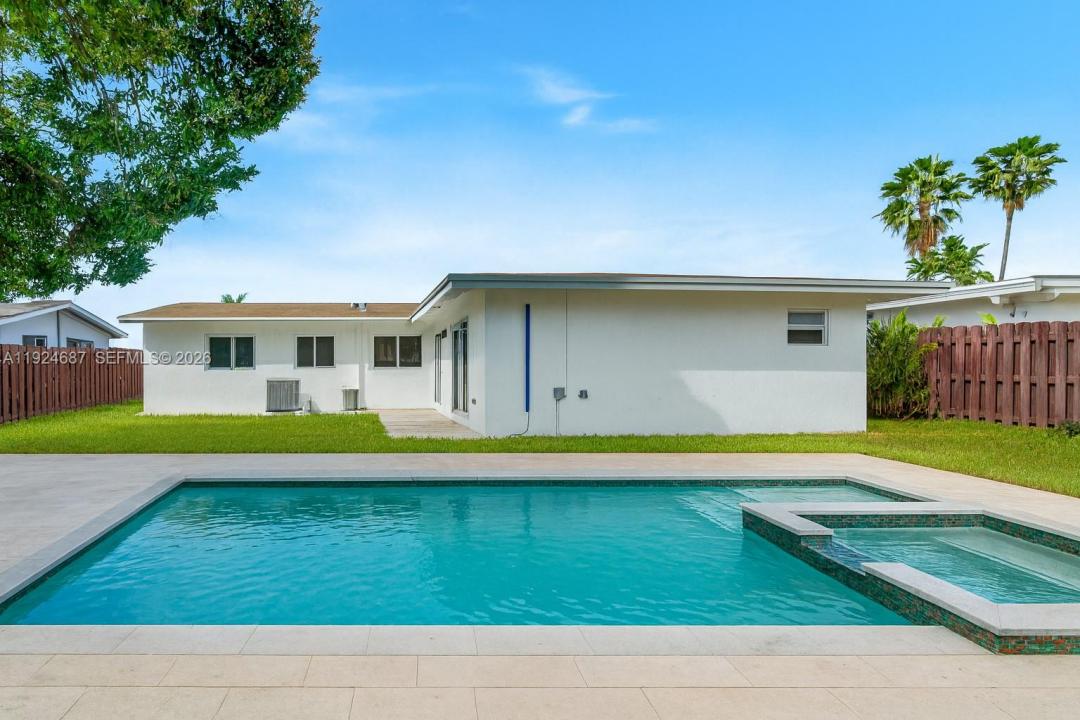 1520 NE 14th Ter ., Fort Lauderdale, Floride 33304, États-Unis