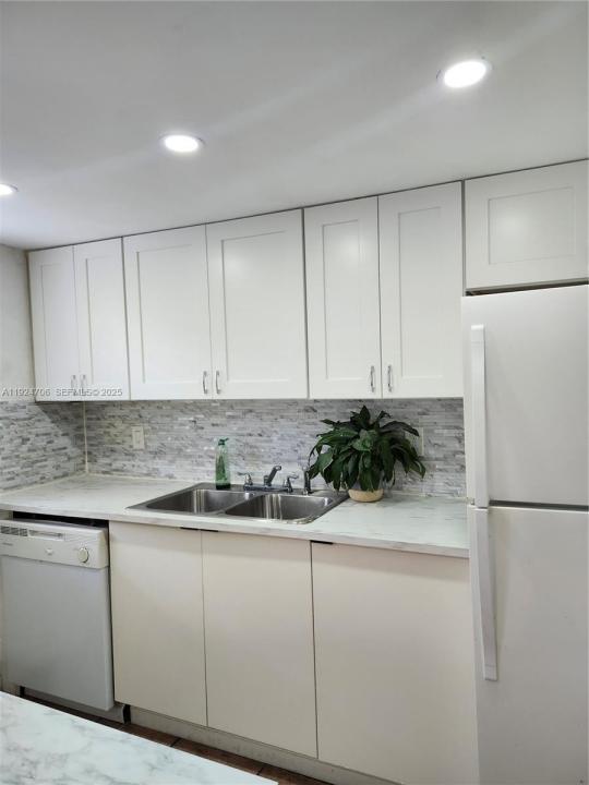 1100 NE 9th Ave 203, Fort Lauderdale, Florida 3240, USA