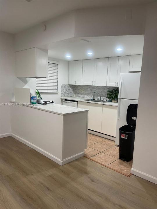 1100 NE 9th Ave 203, Fort Lauderdale, Florida 3240, USA