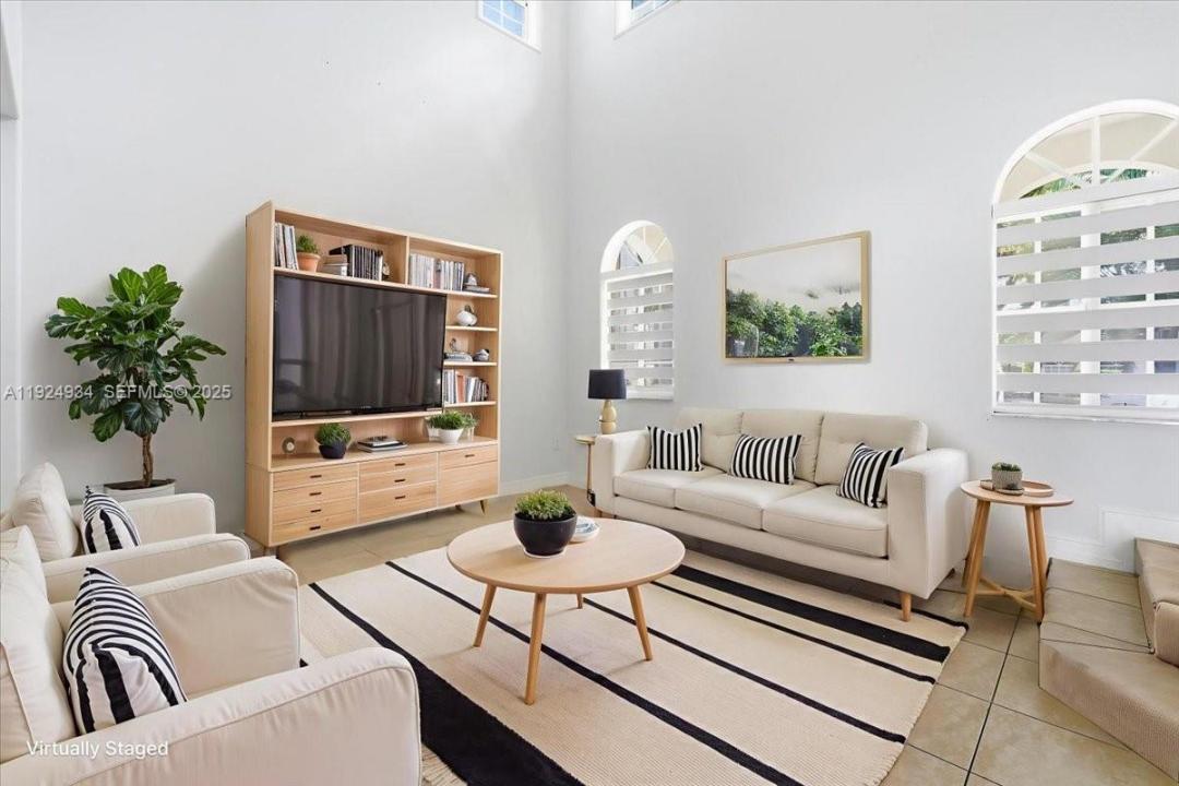 16310 NW 84th Ct, Miami Lakes, Florida 33016, Estados Unidos