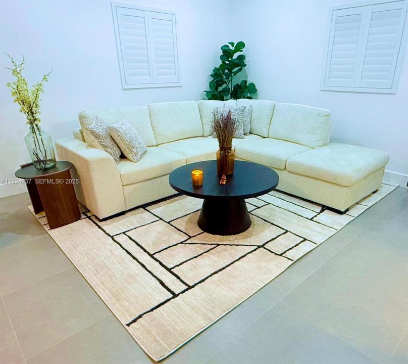 4701 NE 3rd Ave 0, Oakland Park, Florida 33334