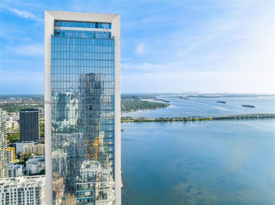 700 NE 26th Ter 3406, Miami, Florida 33137, Estados Unidos